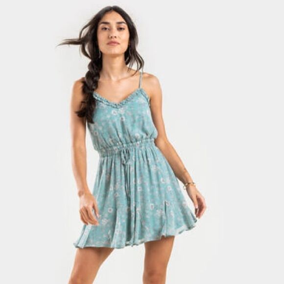 ✨ Morgan Floral Mini Dress✨ - Picture 1 of 5